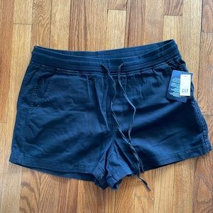 Gap nwt casual shorts